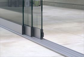 Greenline Glasschiebewand aluminium (2,5 M - 3 spurig)